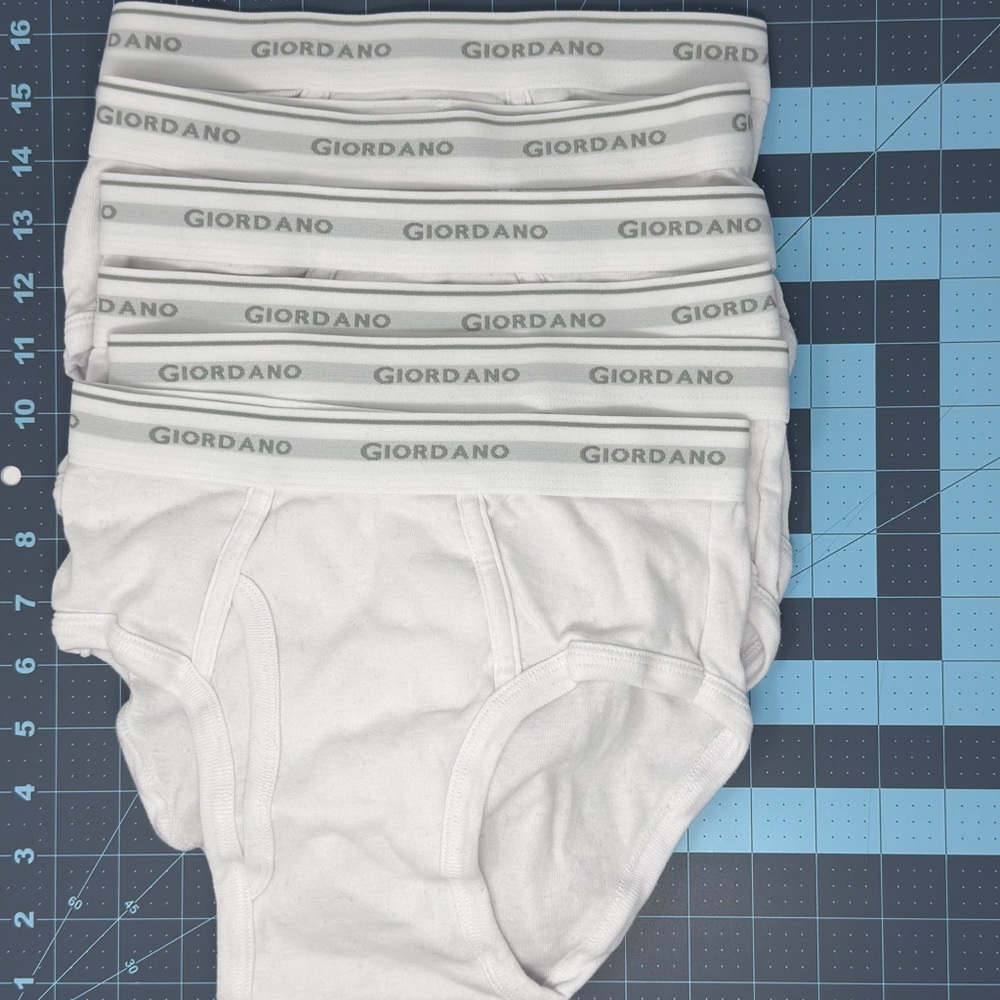 6 Giordano Men's White Briefs - S